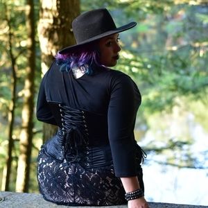 Meet your Posher, Cailin